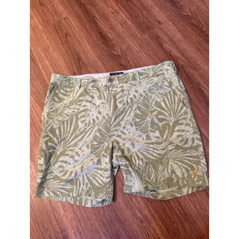 Margaritaville shorts size 40
